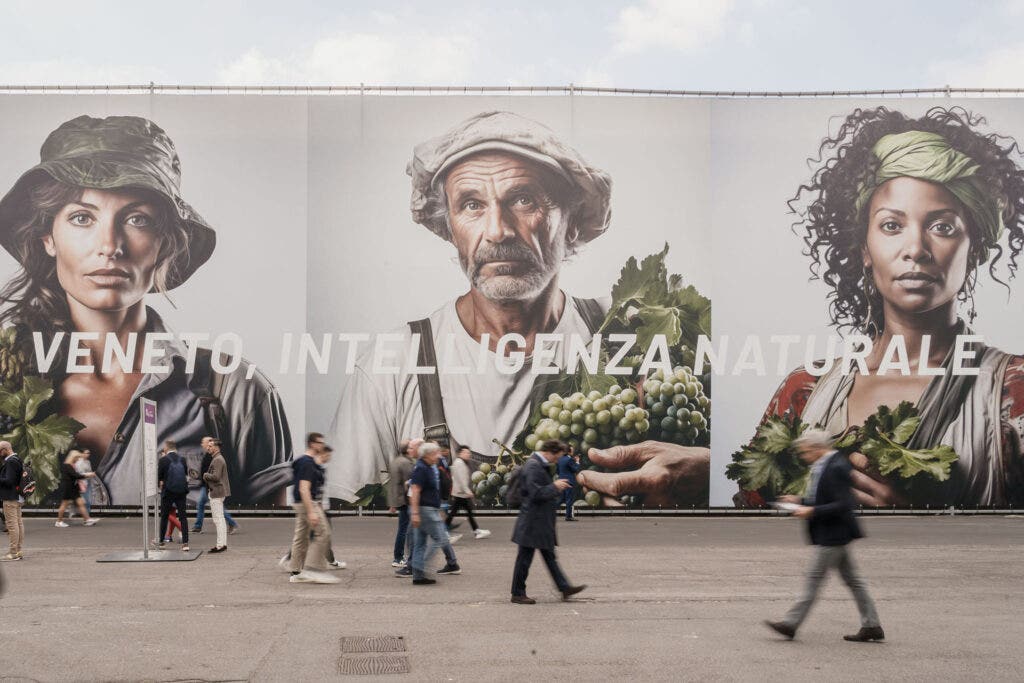 Atendees walking outside at Vinitaly 2024